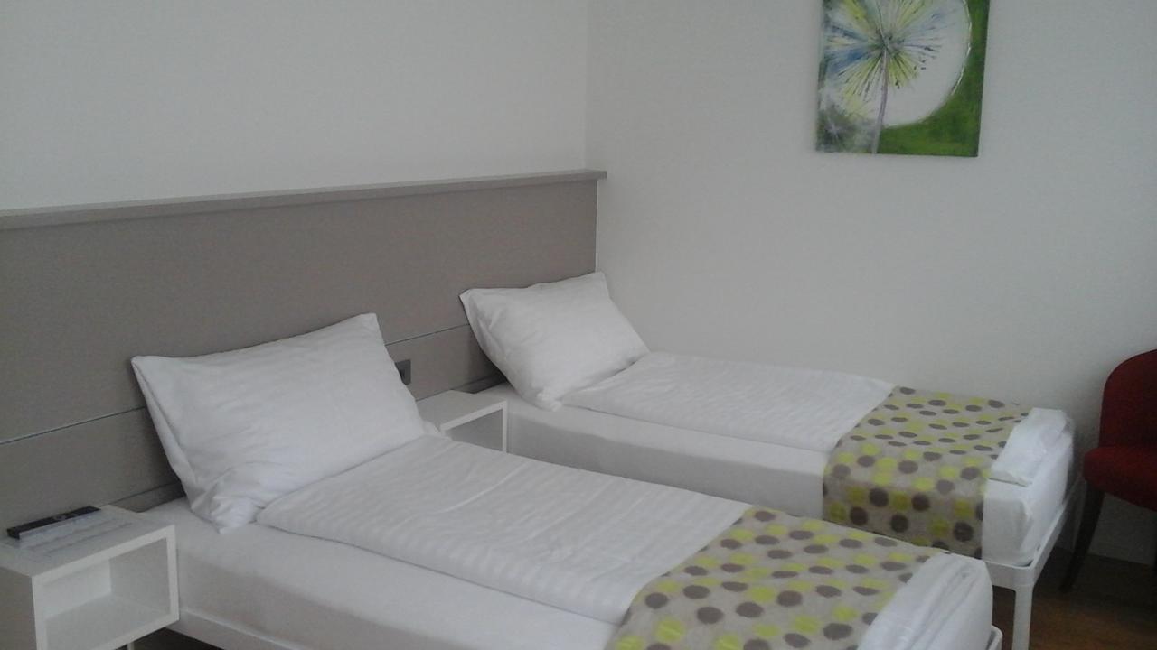 Hotel Flawil エクステリア 写真