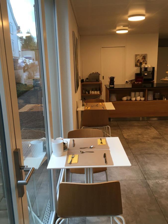 Hotel Flawil エクステリア 写真